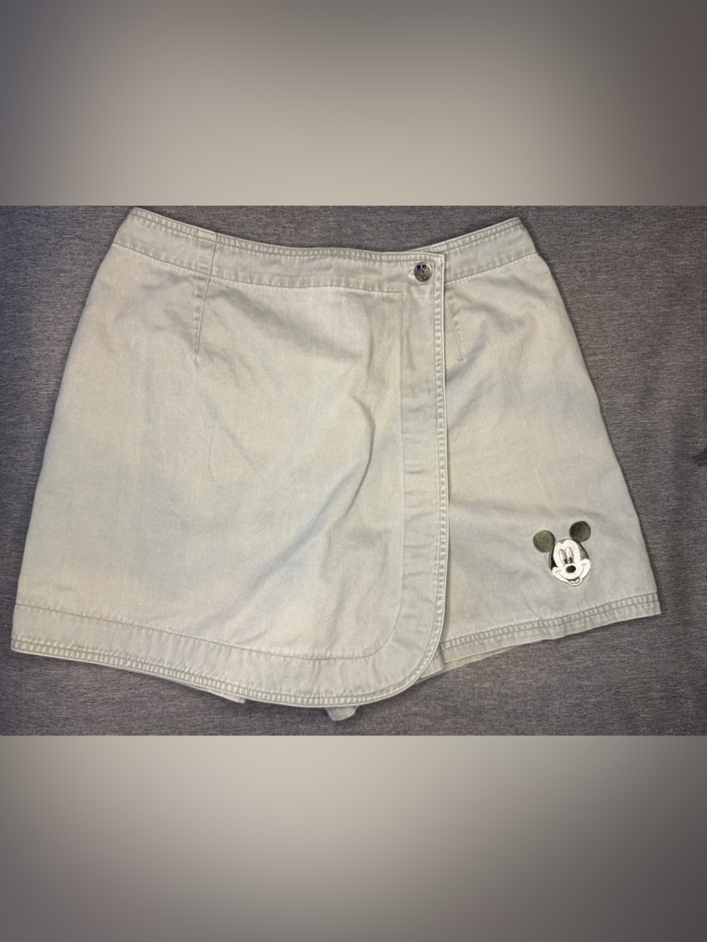 Women's Light Gray Disney Mickey Embroidered Skort